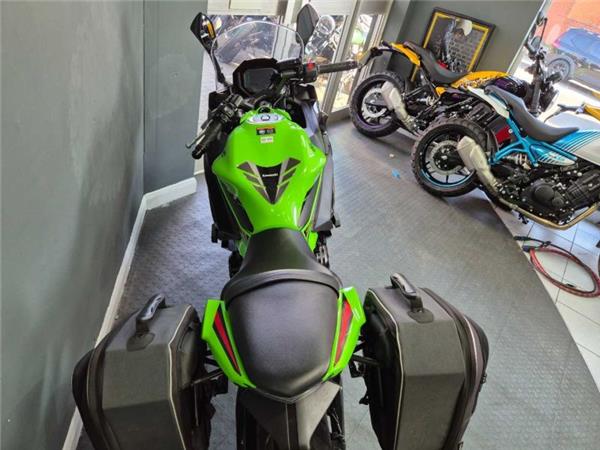 2023 Kawasaki NINJA 650 GREEN