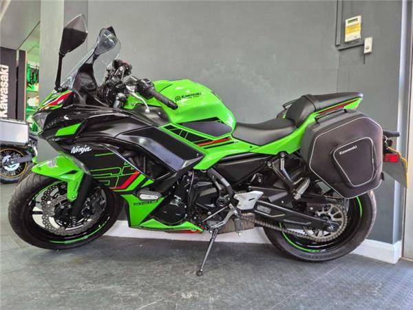 2023 Kawasaki NINJA 650 GREEN