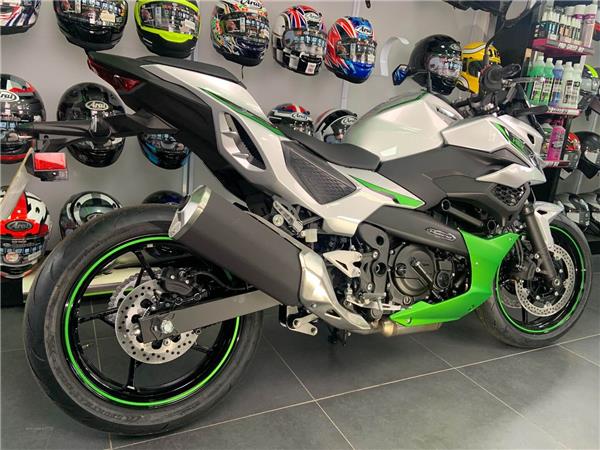SAVE £5591 THIS Z7 HYBRID EX DEMO IS ONLY £6497