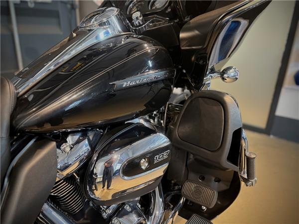 FLTRU Road Glide Ultra 107 
