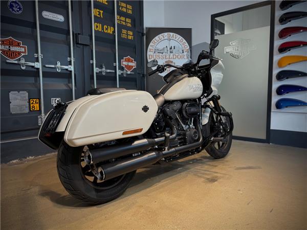 FXLRST Low Rider ST 117 