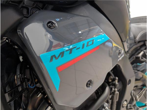 2024 YAMAHA MT-10