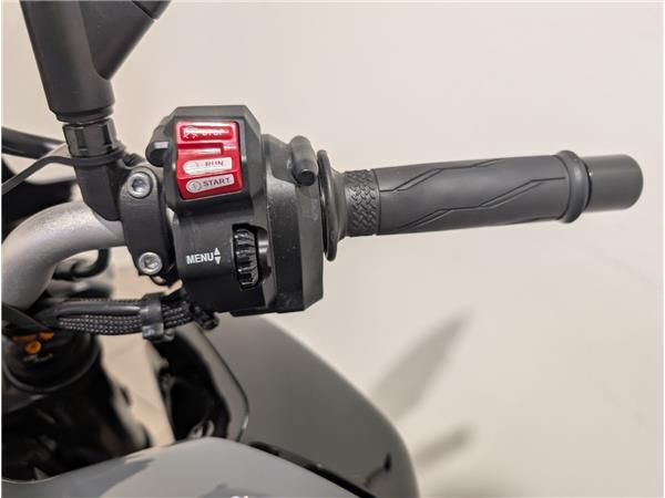 2024 YAMAHA MT-10