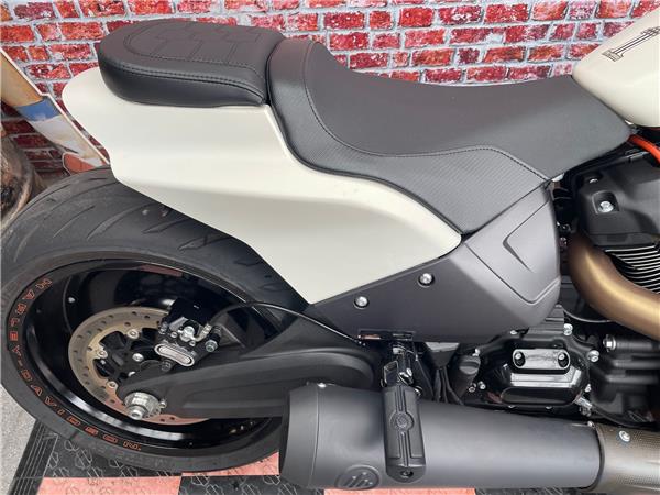 2019 HARLEY-DAVIDSON Softail FXDRS 114 ABS