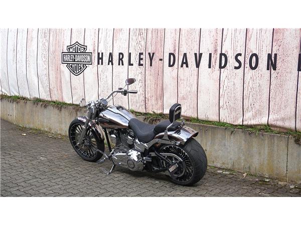 2014 HARLEY-DAVIDSON CVO FXSBSE Softail Breakout ABS CVO