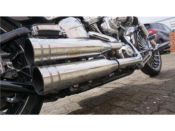 2014 HARLEY-DAVIDSON CVO FXSBSE Softail Breakout ABS CVO