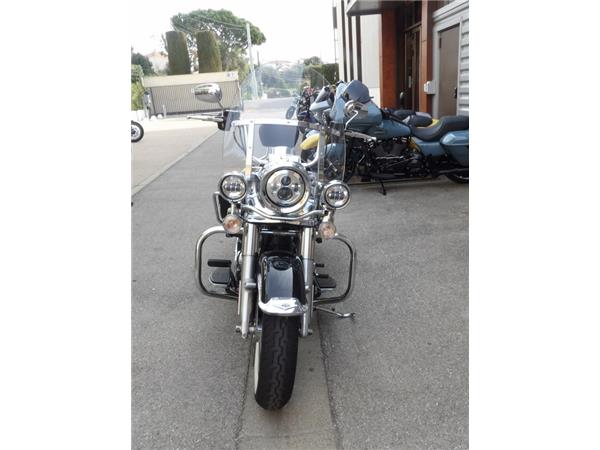 2018 HARLEY-DAVIDSON ROAD KING