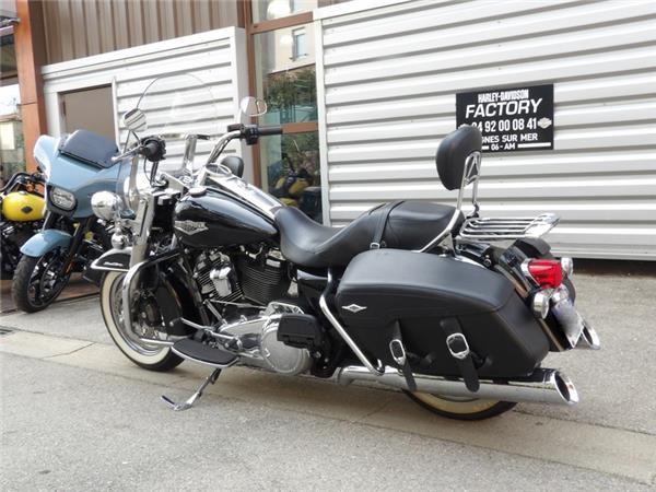 2018 HARLEY-DAVIDSON ROAD KING