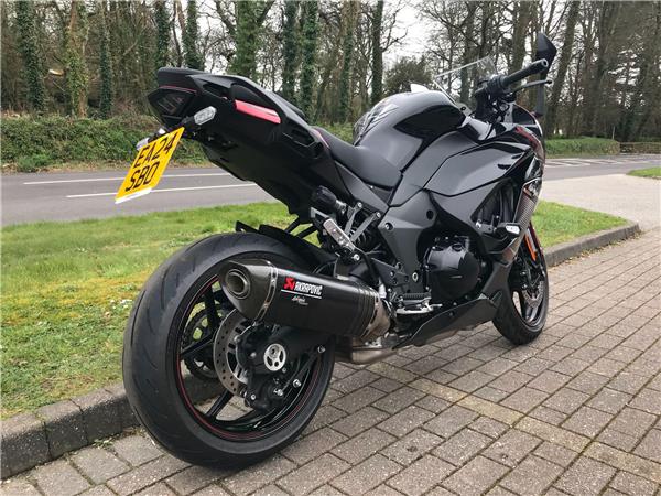 2024 Kawasaki Ninja 1000SX