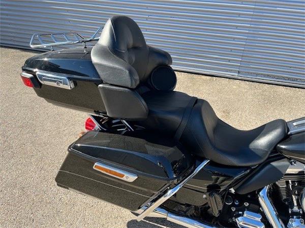 2016 Harley-Davidson Electra Glide Ultra Limited Low FLHTKL Tourer