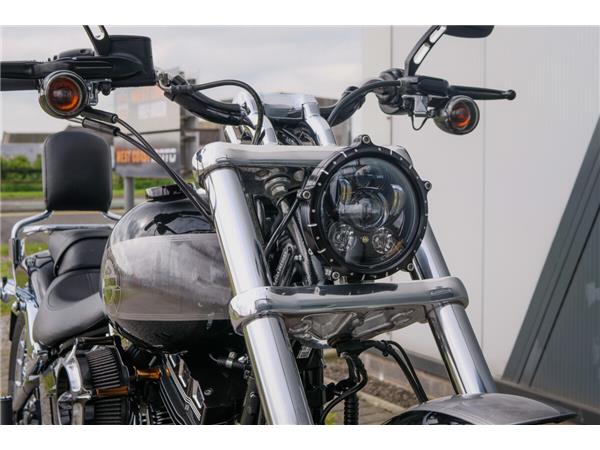 2015 Harley-Davidson Breakout