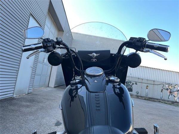 2018 Harley-Davidson Softail Heritage Classic 114 FLHCS Cruiser