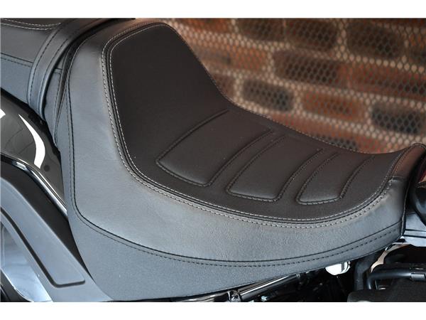 2022 HARLEY-DAVIDSON SOFTAIL FXFBS FAT BOB 114