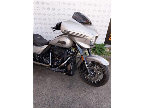 2023 HARLEY-DAVIDSON STREET GLIDE