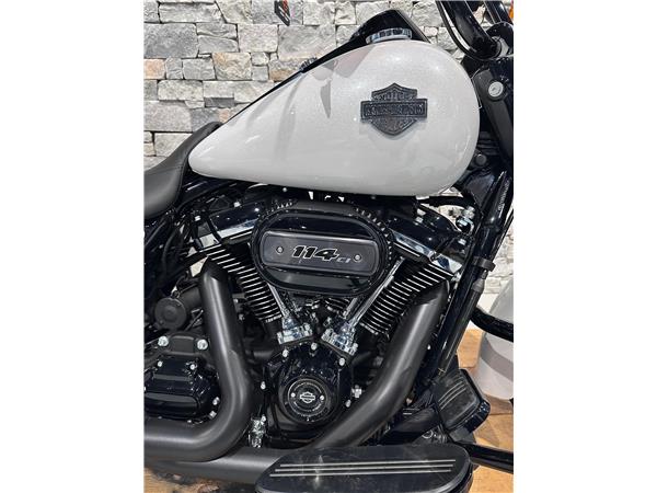 2024 harley-davidson FLHRXS Road King Special 114