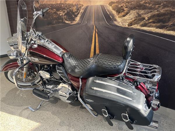 FLHRC Road King Classic elekt. Penzl Auspuff uvm