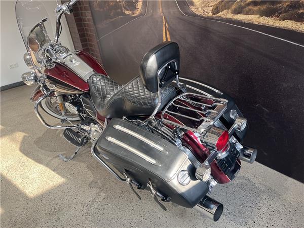FLHRC Road King Classic elekt. Penzl Auspuff uvm
