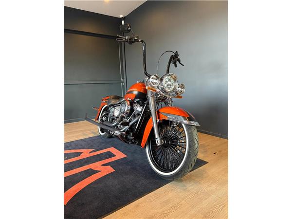 2019 HARLEY-DAVIDSON DELUXE