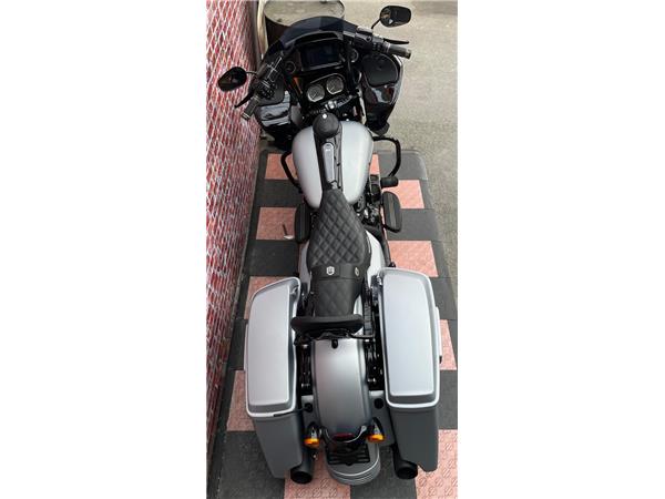 2019 HARLEY-DAVIDSON Touring FLTRXS Road Glide Special 114 ABS