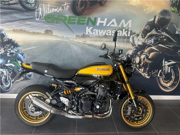 2023 Kawasaki Z900 RS SE