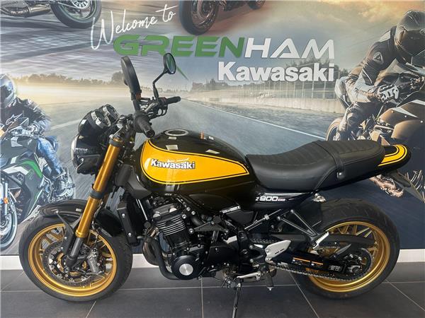 2023 Kawasaki Z900 RS SE