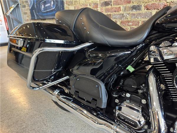 2018 Harley-Davidson Touring