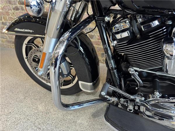 2018 Harley-Davidson Touring