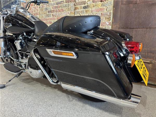 2018 Harley-Davidson Touring