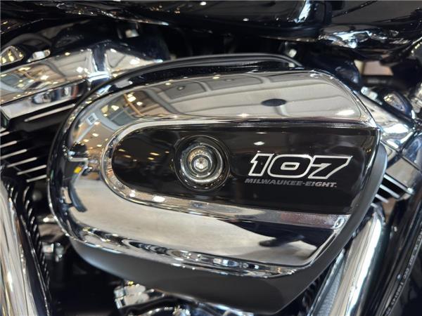 2018 Harley-Davidson Touring