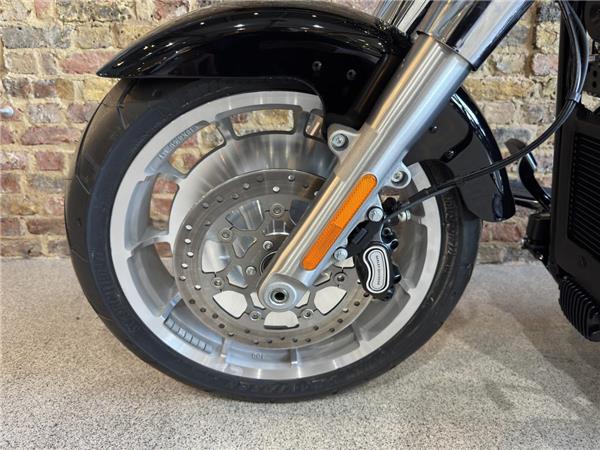 2024 Harley-Davidson Softail