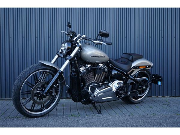 2018 HARLEY-DAVIDSON Softail FXBRS Breakout 114 ABS