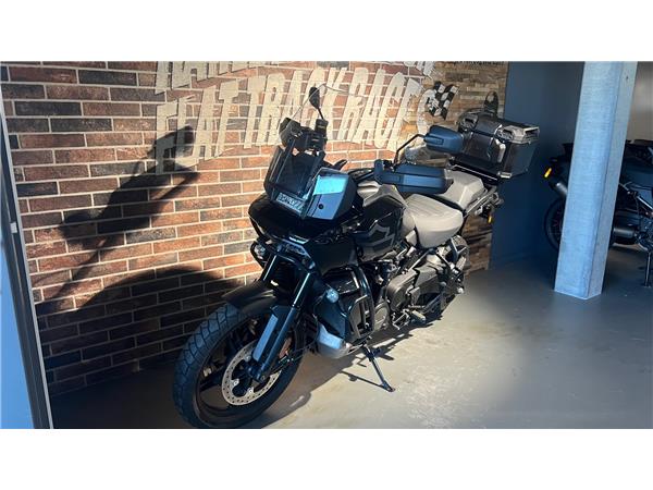 2023 HARLEY-DAVIDSON PAN AMERICA RA Pan America 1250 Special