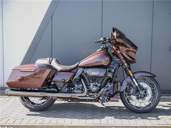2024 Harley-Davidson CVO Street Glide