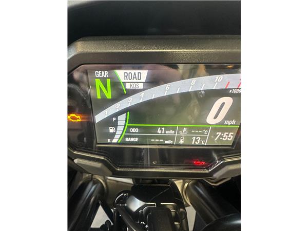 2025 Kawasaki Ninja 1000SX