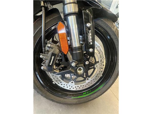 2025 Kawasaki Ninja 1000SX