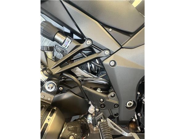2025 Kawasaki Ninja 1000SX