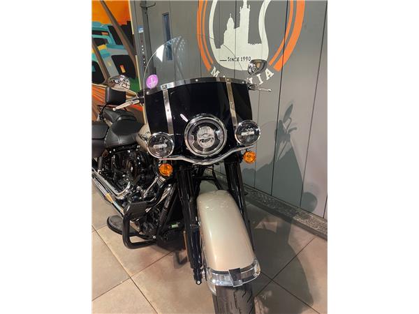 2018 HARLEY-DAVIDSON HERITAGE