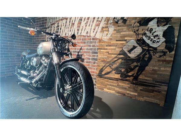 2017 HARLEY-DAVIDSON Softail FXBRS Breakout 114 ABS