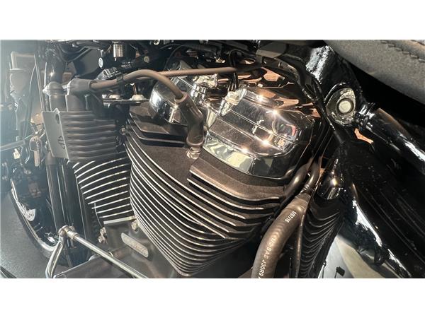 2017 HARLEY-DAVIDSON Softail FXBRS Breakout 114 ABS