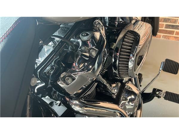 2017 HARLEY-DAVIDSON Softail FXBRS Breakout 114 ABS