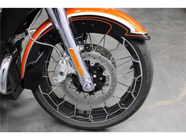 2022 Harley-Davidson CVO Road Glide