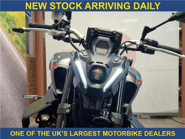  Yamaha MT-09 MT-09