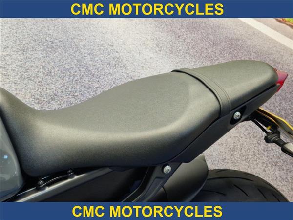  Yamaha MT-09 MT-09