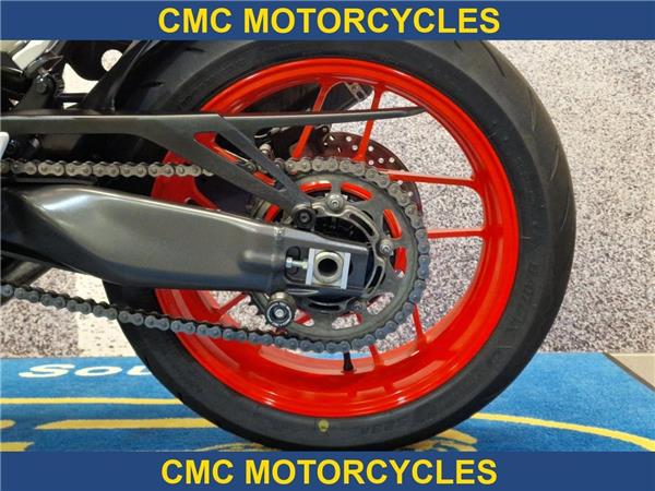  Yamaha MT-09 MT-09