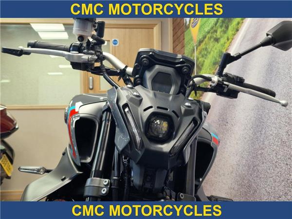 Yamaha MT-09 MT-09