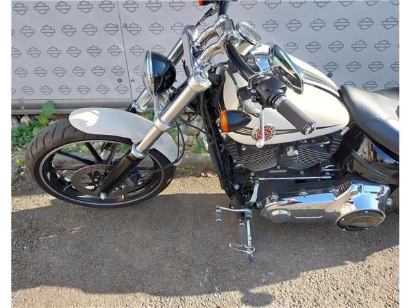 2014 HARLEY-DAVIDSON BREAKOUT