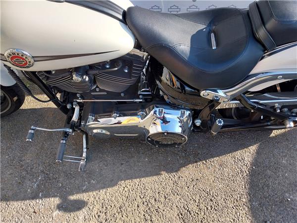 2014 HARLEY-DAVIDSON BREAKOUT