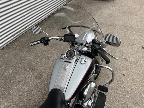 2015 Harley-Davidson Road King Classic FLHRC Tourer