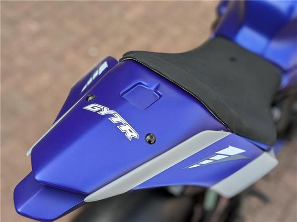 2022 YAMAHA R1