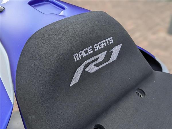 2022 YAMAHA R1